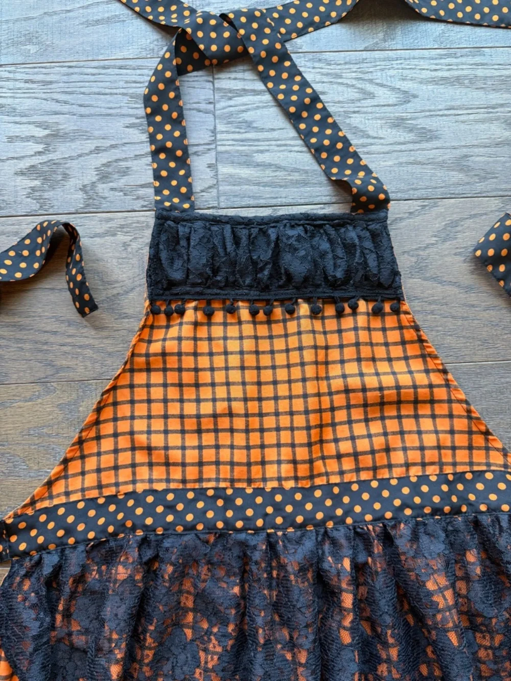 Pier 1 Imports Halloween Apron Orange Black Polka Dot Lace Spiderweb Cottagecore